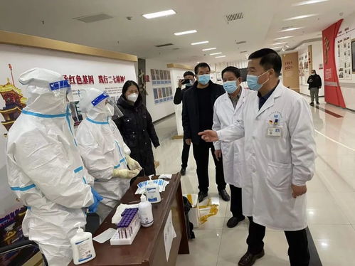 迅速響應(yīng) 全力以赴 黃河科技學(xué)院科技咨詢服務(wù)多舉措助力鄭州全員核酸檢測(cè)志愿服務(wù)行動(dòng)